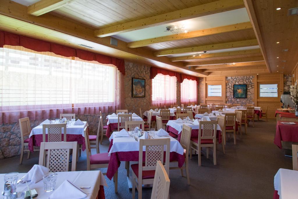 Alpine Mugon Hotel Vason Exterior photo